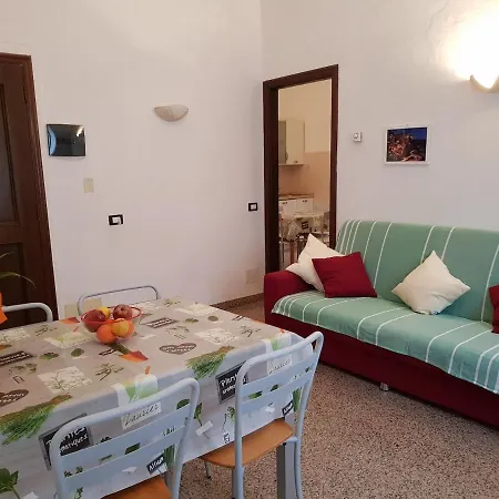 Viola With Seaview Апартаменты *